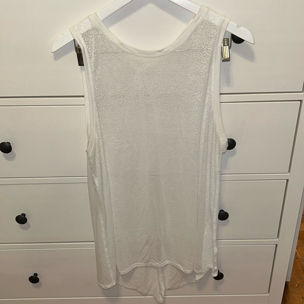 Lululemon Meet Halfway Tank Size 10 
Polar Shift Veil White